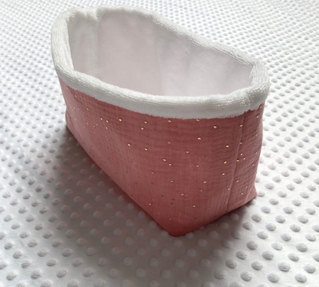 Panier à couches Rose poudré – Fait main