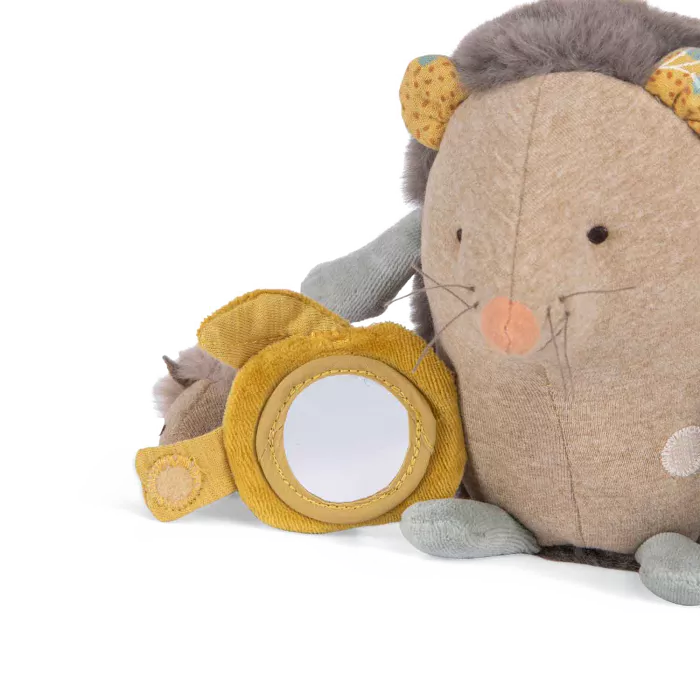 Peluche_d_activites_a_suspendre_Herisson_Trois_petits_lapins_Moulin_Roty_2_1