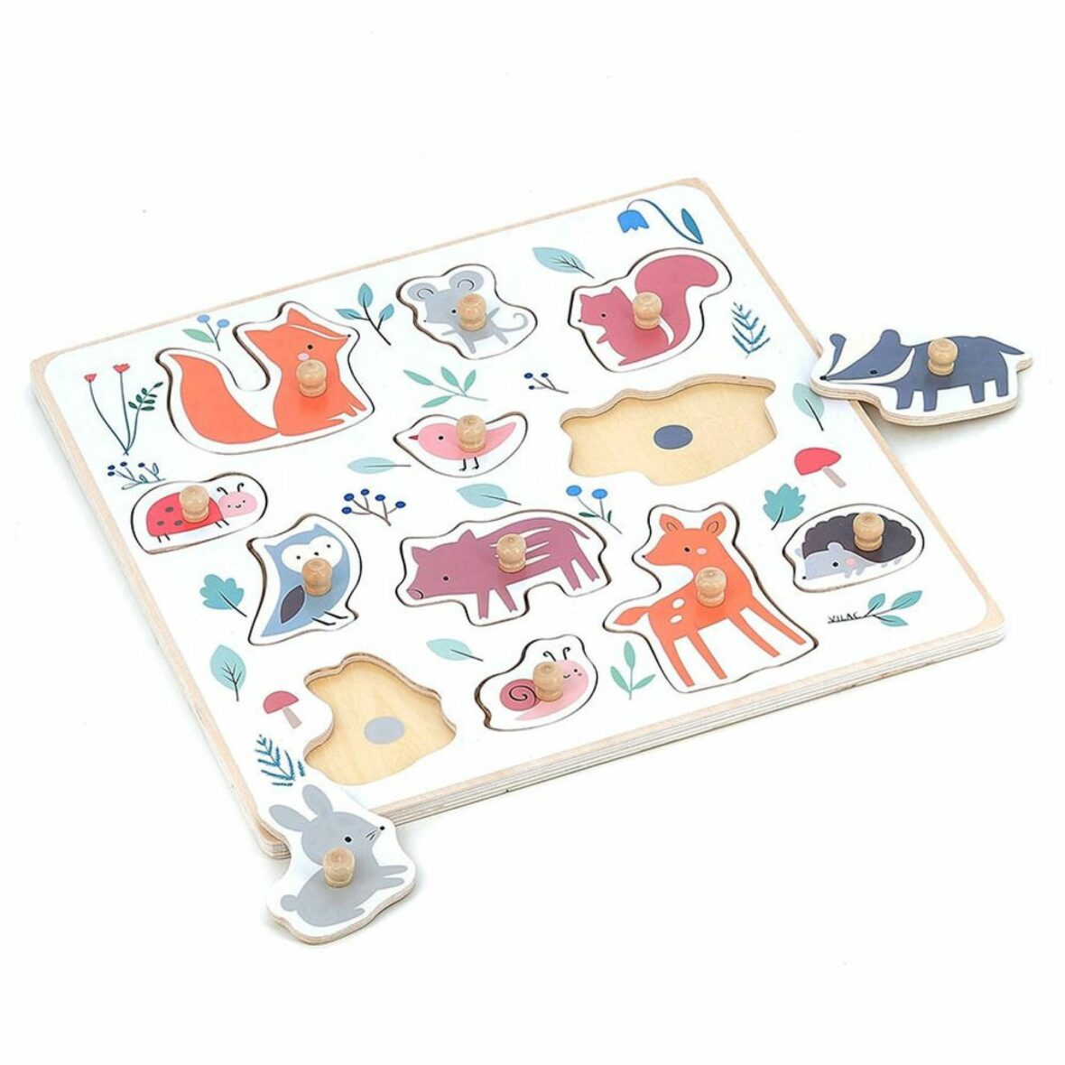 encastrement-boutons-bois-animaux-de-la-foret-sarah-betz-vilac-393291_OC