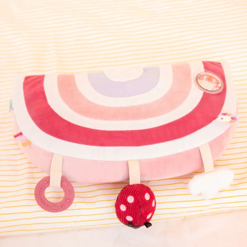 Coussin d’activités Léna la licorne3